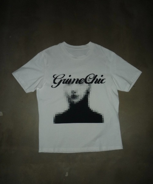 SHAGGIE(シャギー)の「【メンズ着用サイズ展開あり】ピクセルフォトロゴTシャツ(Tシャツ/カットソー・レディース・ホワイト/パープル/グレー/レッド・LARGE/SMALL)」の13枚目の写真