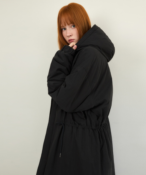WEDNESDAYOASISFORWOMEN(ウェンズデー オアシス フォー ウーマン)の「W/M-65フィッシュテールフードパディングミリタリーコート_BLACK(ダウンジャケット/コート・レディース・ブラック・MEDIUM/LARGE)」の5枚目の写真