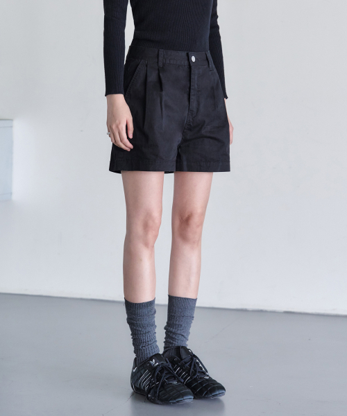 DECET WOMEN(デケット ウーマン)の「2プリーツショートパンツ DCWPT016ブラック(その他パンツ・レディース・その他・X-SMALL/SMALL/MEDIUM/LARGE)」の12枚目の写真