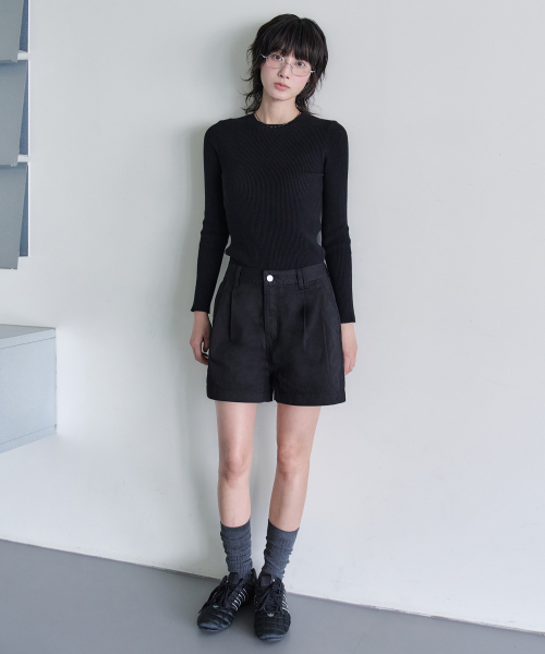 DECET WOMEN(デケット ウーマン)の「2プリーツショートパンツ DCWPT016ブラック(その他パンツ・レディース・その他・X-SMALL/SMALL/MEDIUM/LARGE)」の6枚目の写真