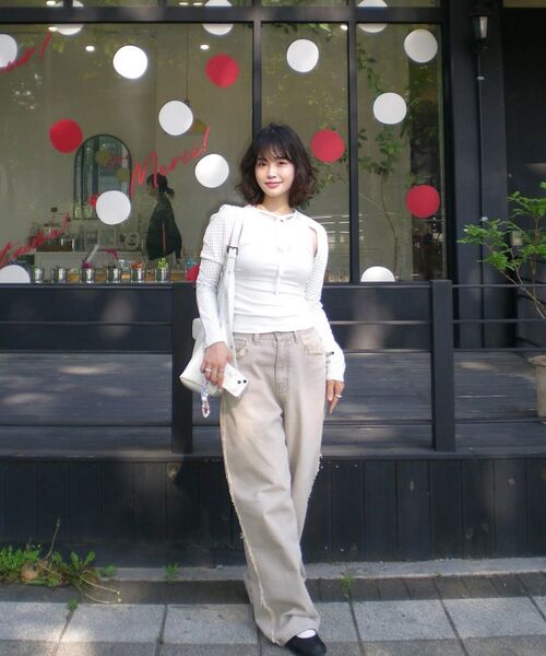 SOFT SEOUL（ソフトソウル）の「ダメージウォッシングデニムパンツ[ベージュ]（デニムパンツ・レディース・その他・MEDIUM/SMALL）」の3枚目の写真