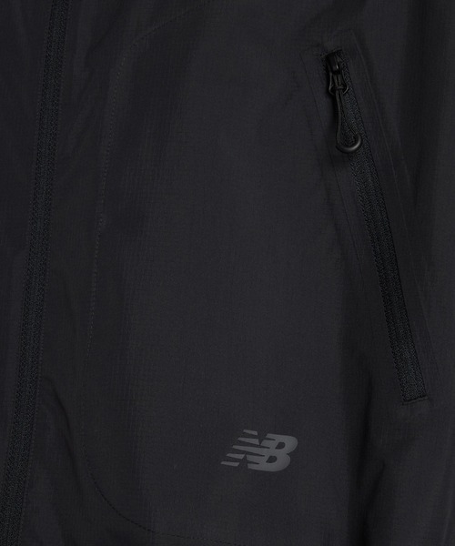 NEW BALANCE（ニューバランス）の「NB GREY スタンドカラージャケット（ナイロンジャケット・レディース・ライトグレー/ブラック・SMALL/MEDIUM/LARGE/X-LARGE）」の6枚目の写真