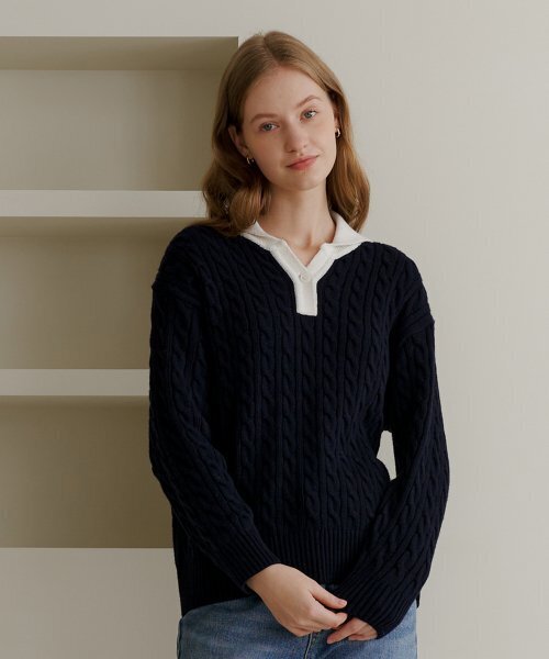 YUPPE(ヨッペ)の「OVER COLLAR KNIT_NAVY(ニット/セーター・レディース・その他・FREE)」の3枚目の写真