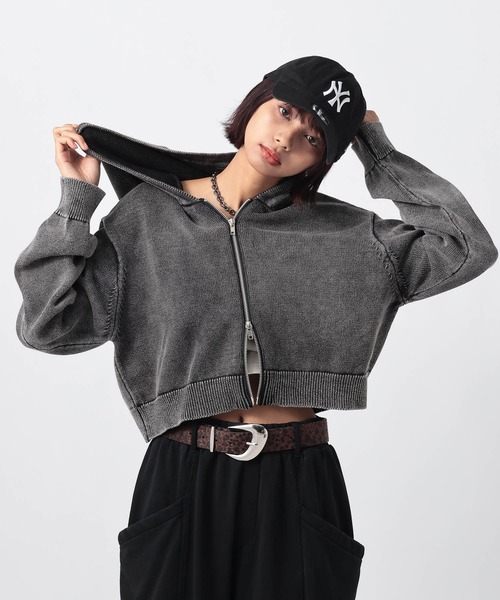 PAGEBOY(ページボーイ)の「ビンテージニットZIPパーカー2/フーディ 【ミドル・ロング丈の選べる2サイズ展開】(パーカー・レディース・グレー/チャコールグレー/ネイビー・SMALL/FREE)」の8枚目の写真