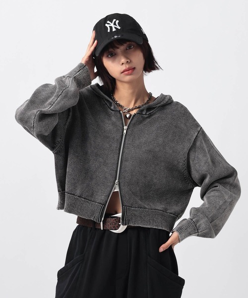 PAGEBOY(ページボーイ)の「ビンテージニットZIPパーカー2/フーディ 【ミドル・ロング丈の選べる2サイズ展開】(パーカー・レディース・グレー/チャコールグレー/ネイビー・SMALL/FREE)」の9枚目の写真