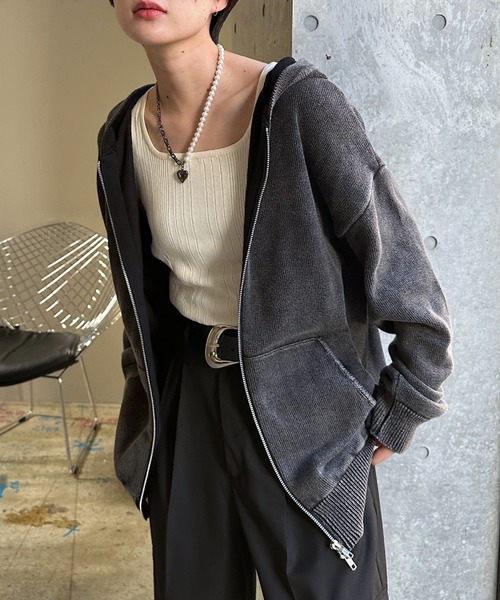 PAGEBOY（ページボーイ）の「ビンテージニットZIPパーカー2/フーディ 【ミドル・ロング丈の選べる2サイズ展開】（パーカー・レディース・グレー/チャコールグレー/ネイビー・SMALL/FREE）」の5枚目の写真