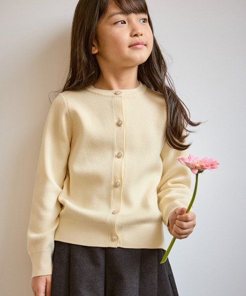 ROPE' PICNIC(ロペピクニック)の「【KIDS/キッズ】アソートボタンマシュマロニットカーディガン/イージーケア・リンクコーデ(カーディガン/ボレロ・キッズ・キナリ/ピンク系その他2/ブラック・130/140/150/120)」の2枚目の写真