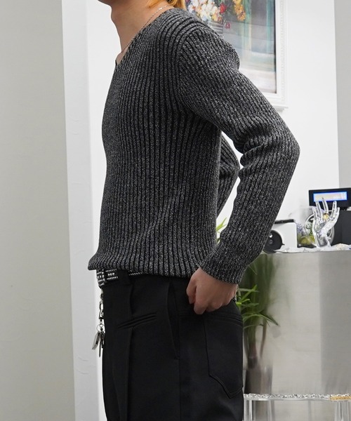 GLARE(グレア)の「【GLARE】二重臼 Vネックニット / Double-knit V-neck sweater(ニット/セーター・メンズ・ホワイト/チャコール/ブラック/グレー・M/L)」の22枚目の写真