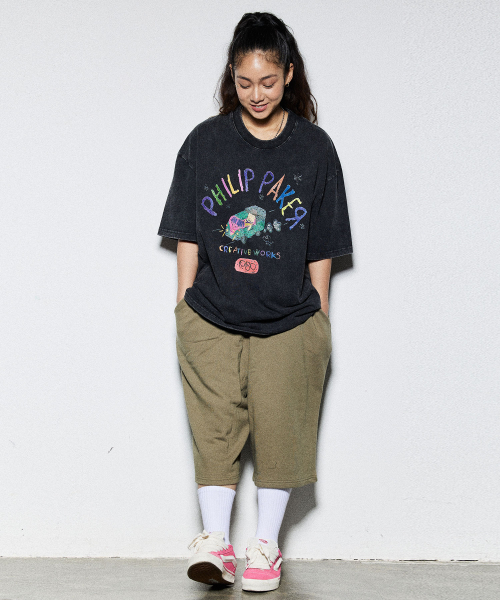 PHILIPPAKER（フィリップペイカー）の「ビエムシーミニバスクレヨン半袖Tシャツピグメントヴィンテージブラック（Tシャツ/カットソー・レディース・その他・MEDIUM/LARGE/X-LARGE）」の20枚目の写真