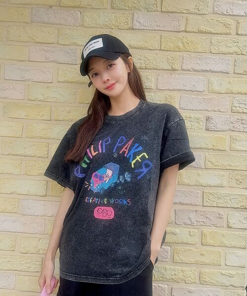 PHILIPPAKER（フィリップペイカー）の「ビエムシーミニバスクレヨン半袖Tシャツピグメントヴィンテージブラック（Tシャツ/カットソー・レディース・その他・MEDIUM/LARGE/X-LARGE）」の16枚目の写真