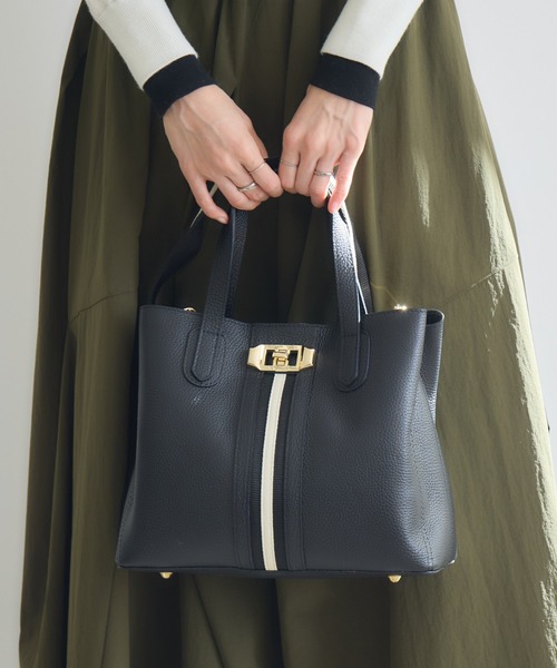 KATHARINE ROSS（キャサリンロス）の「【KATHARINE ROSS】【MILLELA FIRENZE】2WAYセンターラインスクエアトートバック（ハンドバッグ・レディース・ブラック/ライトベージュ・MEDIUM）」の3枚目の写真