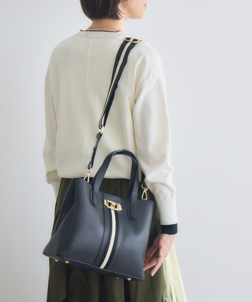 KATHARINE ROSS（キャサリンロス）の「【KATHARINE ROSS】【MILLELA FIRENZE】2WAYセンターラインスクエアトートバック（ハンドバッグ・レディース・ブラック/ライトベージュ・MEDIUM）」の8枚目の写真