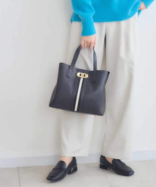 KATHARINE ROSS（キャサリンロス）の「【KATHARINE ROSS】【MILLELA FIRENZE】2WAYセンターラインスクエアトートバック（ハンドバッグ・レディース・ブラック/ライトベージュ・MEDIUM）」の10枚目の写真