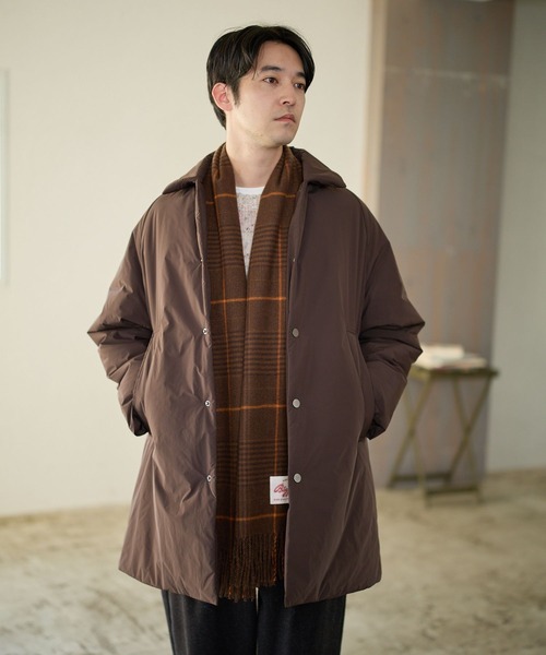 BAYFLOW（ベイフロー）の「ＮＹオーバーコート（ステンカラーコート・メンズ・ブラック/ブラウン・LARGE/MEDIUM）」の2枚目の写真