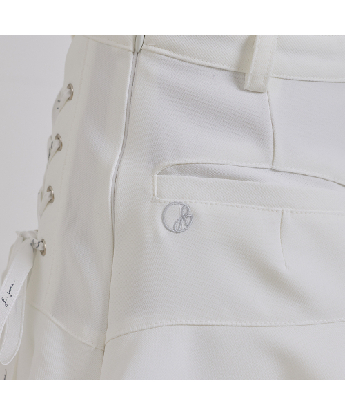 J.JANE(ジェイジェーン)の「レースアップフラワーキュロットパンツ (ホワイト)(スカート・レディース・その他・XS/S/M)」の5枚目の写真