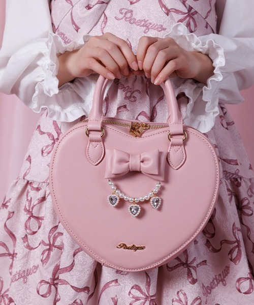 axes femme POETIQUE（アクシーズファムポエティック）の「チャーム使いハートバッグ（ショルダーバッグ・レディース・ピンク/レッド・FREE）」の2枚目の写真