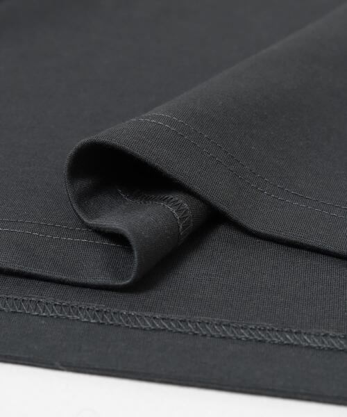 URBAN RESEARCH Sonny Label（アーバンリサーチサニーレーベル）の「ポンチポケット付ロングスリーブTシャツ（Tシャツ/カットソー・メンズ・チャコールグレー/ブラック系その他/ホワイト/ブラック・MEDIUM/LARGE/X-LARGE）」の21枚目の写真