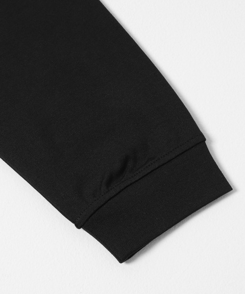 URBAN RESEARCH Sonny Label(アーバンリサーチサニーレーベル)の「ポンチポケット付ロングスリーブTシャツ(Tシャツ/カットソー・メンズ・ホワイト/ブラック/ブラック系その他/チャコールグレー・X-LARGE/LARGE/MEDIUM)」の8枚目の写真