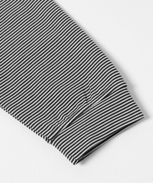 URBAN RESEARCH Sonny Label(アーバンリサーチサニーレーベル)の「ポンチポケット付ロングスリーブTシャツ(Tシャツ/カットソー・メンズ・ホワイト/ブラック/ブラック系その他/チャコールグレー・X-LARGE/LARGE/MEDIUM)」の10枚目の写真