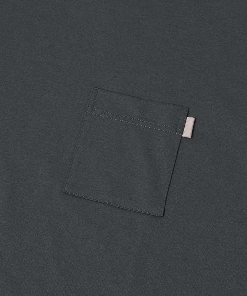 URBAN RESEARCH Sonny Label(アーバンリサーチサニーレーベル)の「ポンチポケット付ロングスリーブTシャツ(Tシャツ/カットソー・メンズ・ホワイト/ブラック/ブラック系その他/チャコールグレー・X-LARGE/LARGE/MEDIUM)」の13枚目の写真