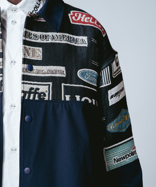 yoshiokubo（ヨシオクボ）の「yoshiokubo ヨシオクボ / MULTI-LOGO SHIRT BL マルチロゴシャツブルゾン / YKS26513（その他アウター・メンズ・ネイビー・2）」の6枚目の写真