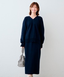 IEDIT 小森美穂子さんコラボ 着るだけできれいが完成 Vネックニットセットアップ〈ネイビー〉