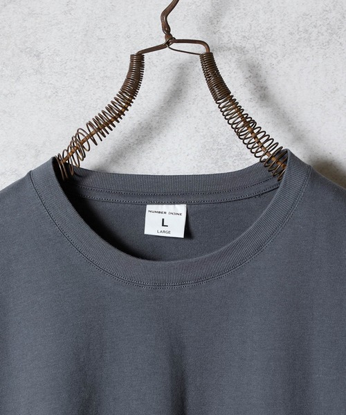 NUMBER (N)INE（ナンバーナイン）の「HAND PAINTED BASIC HEM PRINTED POCKET T-SHIRT / ハンドペイント ベーシック ワンポイント ロゴプリント ポケット Tシャツ（Tシャツ/カットソー・メンズ・ホワイト/グレー系その他2/ホワイト系その他2/グレー/ブラック/ブラック系その他2・M/L/XL）」の16枚目の写真