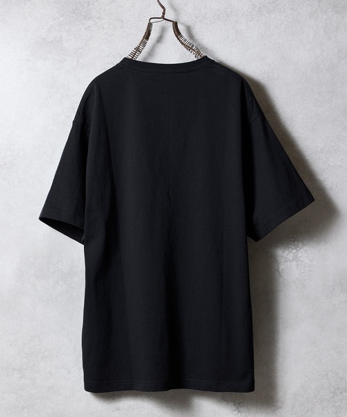 NUMBER (N)INE（ナンバーナイン）の「HAND PAINTED BASIC HEM PRINTED POCKET T-SHIRT / ハンドペイント ベーシック ワンポイント ロゴプリント ポケット Tシャツ（Tシャツ/カットソー・メンズ・ホワイト/グレー系その他2/ホワイト系その他2/グレー/ブラック/ブラック系その他2・M/L/XL）」の18枚目の写真