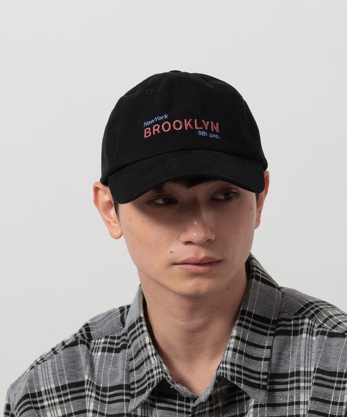 LAKOLE（ラコレ）の「シティロゴキャップ / 639386（キャップ・メンズ・ベージュ/ネイビー/ブラック・9）」の2枚目の写真