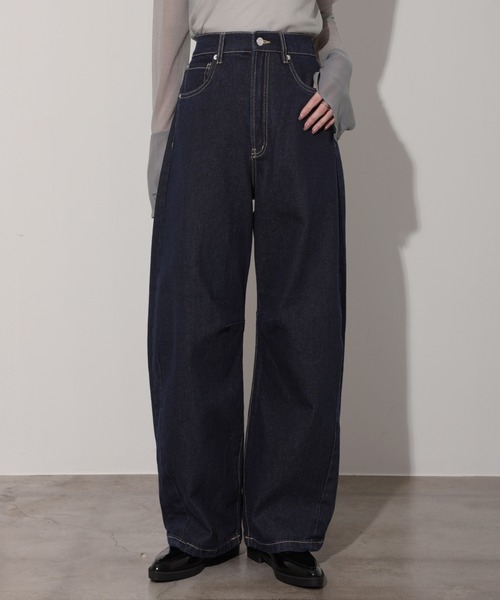nouvellemoi(ヌーベルモイ)の「デニムカーブラインパンツ(デニムパンツ・レディース・ブラック/サックスブルー/ブルー/インディゴブルー・M)」の3枚目の写真