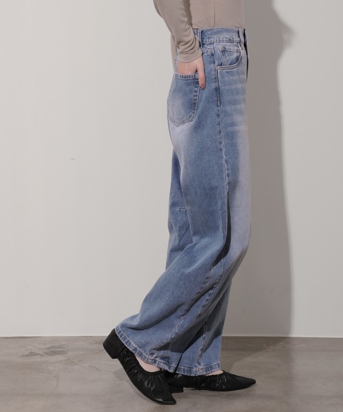 nouvellemoi(ヌーベルモイ)の「デニムカーブラインパンツ(デニムパンツ・レディース・ブラック/サックスブルー/ブルー/インディゴブルー・M)」の6枚目の写真