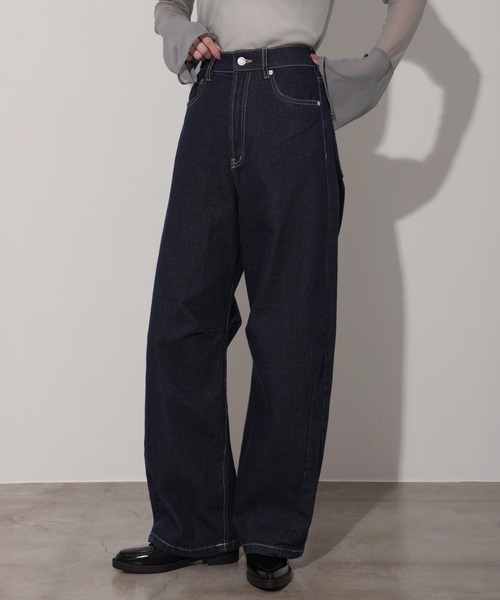 nouvellemoi(ヌーベルモイ)の「デニムカーブラインパンツ(デニムパンツ・レディース・ブラック/サックスブルー/ブルー/インディゴブルー・M)」の9枚目の写真