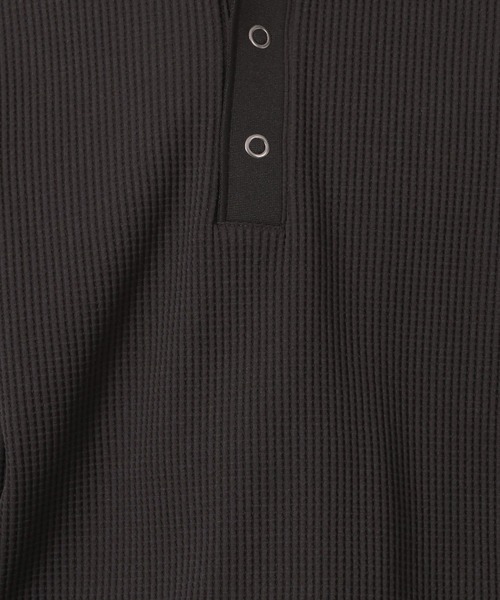 LAKOLE(ラコレ)の「リングドットヘンリー長袖T / 639476(Tシャツ/カットソー・メンズ・レッド/ブラック/ホワイト・LARGE/MEDIUM)」の15枚目の写真