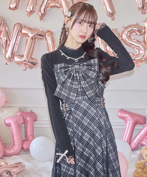 ROJITA（ロジータ）の「ビッグリボン長袖ロングワンピース（ワンピース・レディース・ブラック/ホワイト/ピンク・FREE）」の5枚目の写真