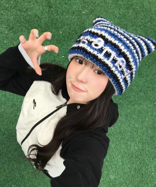 TANSANMAGNESIUM(タンサン マグネシウム)の「リンガーフードジップアップ (ブラック/オートミール)(パーカー・レディース・その他・MEDIUM/SMALL)」の7枚目の写真