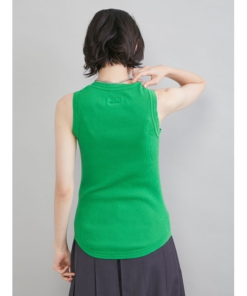 Mila Owen(ミラオーウェン)の「UVケアアメスリタンク(タンクトップ・レディース・ブラック/レッド/グリーン/グレー・1/0)」の7枚目の写真