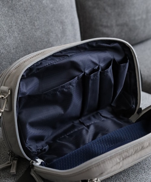anello GRANDE（アネログランデ）の「anelloGRANDE　COSPO 2WAY2層ポーチ型ショルダーバッグ（ショルダーバッグ・メンズ・ブラック/ピンク/ライトグレー・FREE）」の14枚目の写真