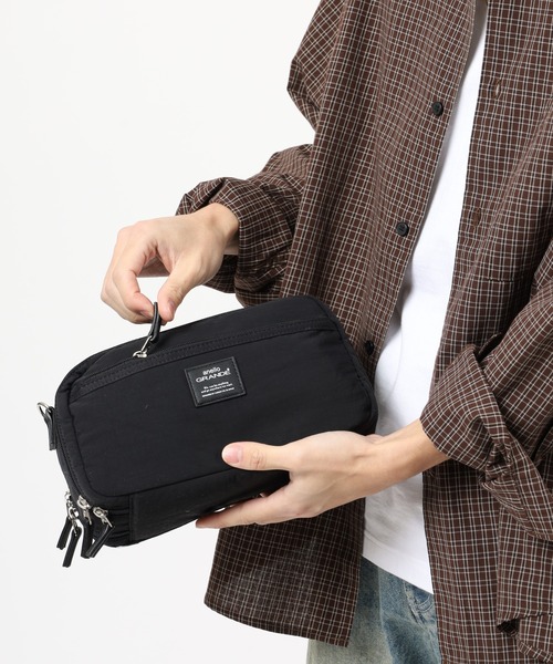 anello GRANDE（アネログランデ）の「anelloGRANDE　COSPO 2WAY2層ポーチ型ショルダーバッグ（ショルダーバッグ・メンズ・ブラック/ピンク/ライトグレー・FREE）」の20枚目の写真