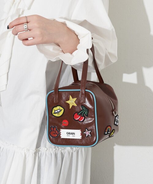 GRAIN（グレイン）の「【GRAIN/グレイン】2WAYアソートワッペンスクエアショルダーバッグ（ショルダーバッグ・レディース・ベージュ/ブラウン・FREE）」の5枚目の写真