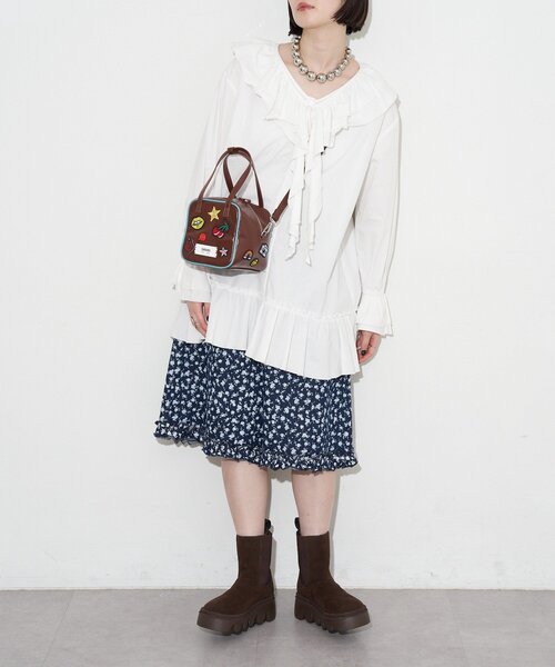 GRAIN（グレイン）の「【GRAIN/グレイン】2WAYアソートワッペンスクエアショルダーバッグ（ショルダーバッグ・レディース・ベージュ/ブラウン・FREE）」の9枚目の写真