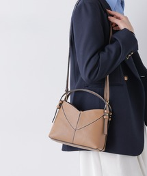 AULENTTI（オウレンティ）の「AULENTTI/レザーステッチショルダーバッグ（ショルダーバッグ）」