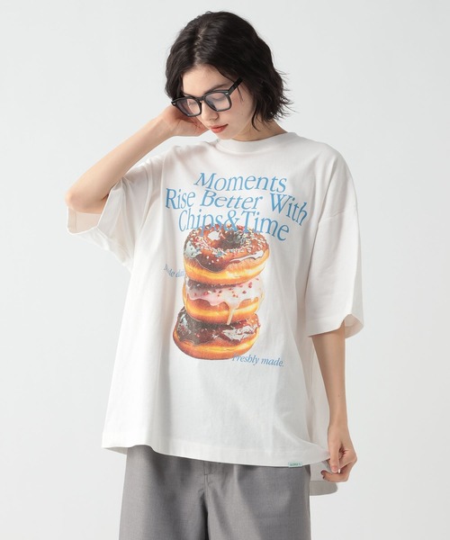 GEORGE'S(ジョージズ)の「モチーフプリントTシャツ(Tシャツ/カットソー・メンズ・ブラック/オフホワイト/ライトグレー・MEDIUM/LARGE)」の7枚目の写真