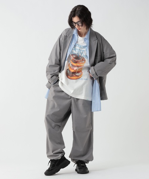 GEORGE'S(ジョージズ)の「モチーフプリントTシャツ(Tシャツ/カットソー・メンズ・ブラック/オフホワイト/ライトグレー・MEDIUM/LARGE)」の5枚目の写真