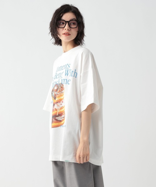 GEORGE'S(ジョージズ)の「モチーフプリントTシャツ(Tシャツ/カットソー・メンズ・ブラック/オフホワイト/ライトグレー・MEDIUM/LARGE)」の11枚目の写真