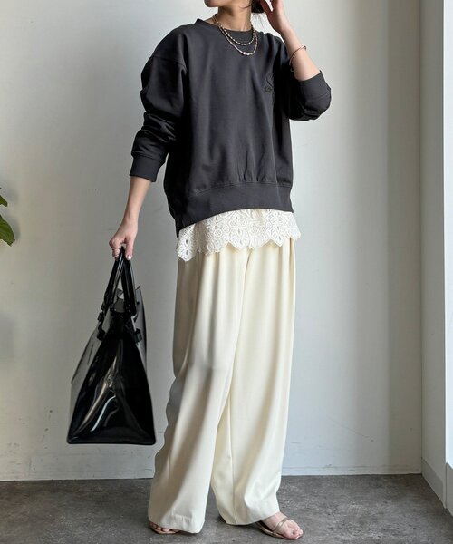 DouDou(ドゥドゥ)の「【WEB限定】裏毛サガラ刺繍バックジッププルオーバー(Tシャツ/カットソー・レディース・ダークグレー/ベージュ/グレー・FREE)」の19枚目の写真