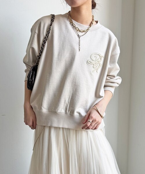 DouDou(ドゥドゥ)の「【WEB限定】裏毛サガラ刺繍バックジッププルオーバー(Tシャツ/カットソー・レディース・ダークグレー/ベージュ/グレー・FREE)」の6枚目の写真