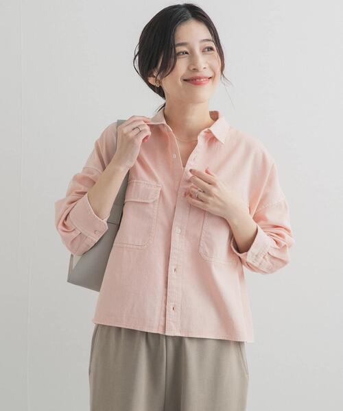 URBAN RESEARCH DOORS（アーバンリサーチドアーズ）の「デニムショート丈シャツ | デニムシャツ/ショートシャツ/クロップド丈/短丈/カラーデニム（シャツ/ブラウス・レディース・ベージュ/ピンク/インディゴブルー・FREE）」の6枚目の写真