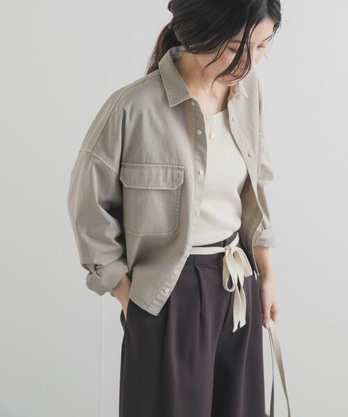 URBAN RESEARCH DOORS（アーバンリサーチドアーズ）の「デニムショート丈シャツ | デニムシャツ/ショートシャツ/クロップド丈/短丈/カラーデニム（シャツ/ブラウス・レディース・ベージュ/ピンク/インディゴブルー・FREE）」の17枚目の写真