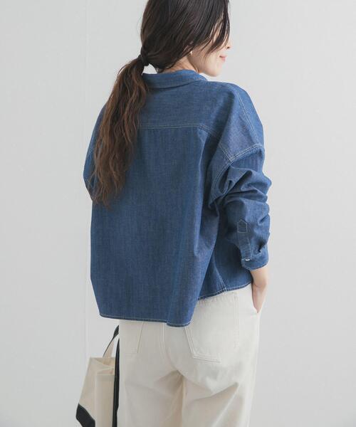 URBAN RESEARCH DOORS(アーバンリサーチドアーズ)の「デニムショート丈シャツ(シャツ/ブラウス・レディース・ベージュ/ピンク/インディゴブルー・FREE)」の10枚目の写真