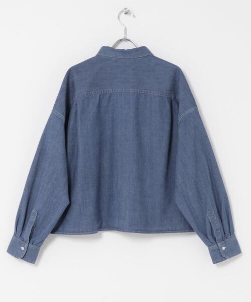 URBAN RESEARCH DOORS(アーバンリサーチドアーズ)の「デニムショート丈シャツ(シャツ/ブラウス・レディース・ベージュ/ピンク/インディゴブルー・FREE)」の20枚目の写真